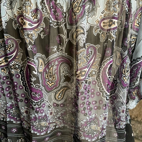 NWOT-TRAMP-SEMI SHEER PAISLEY PRINT TOP-SIZE LARGE - Picture 8 of 10